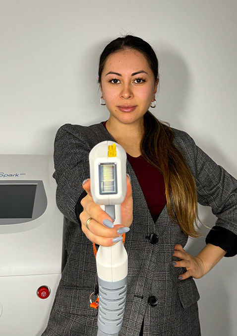 Dauerhafte Haarentfernung in Leverkusen – Laserbehandlung